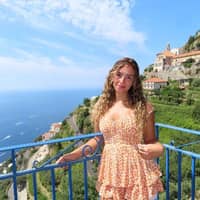 Sitter Profile Image: Zuly M.