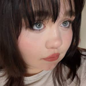 Sitter Profile Image: Lydia H.