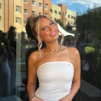 Sitter Profile Image: Alexa B.