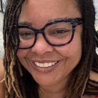 Sitter Profile Image: Angela C.