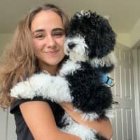 Sitter Profile Image: Gabriella W.