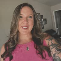 Sitter Profile Image: Maggie J.