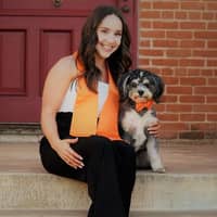 Sitter Profile Image: Madalyn H.