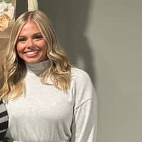 Sitter Profile Image: Miranda B.