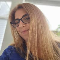 Sitter Profile Image: Amy F.