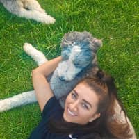 Sitter Profile Image: Emilia V.