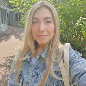 Sitter Profile Image: Charley P.