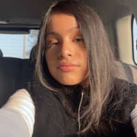 Sitter Profile Image: Andrea Alarcón