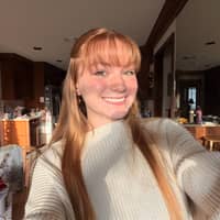 Sitter Profile Image: Callie L.