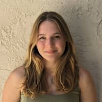 Sitter Profile Image: Erin A.