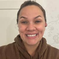 Sitter Profile Image: Lynsey H.