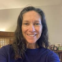 Sitter Profile Image: Debby G.