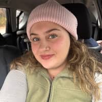 Sitter Profile Image: Abagail S.