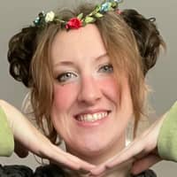 Sitter Profile Image: Sarah M.