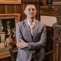 Sitter Profile Image: Benjamin K.