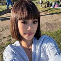 Sitter Profile Image: Yu L.