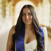 Sitter Profile Image: Allison S.