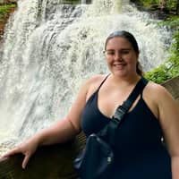 Sitter Profile Image: Caitlyn H.