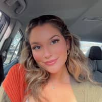 Sitter Profile Image: Kaitlyn D.