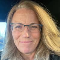 Sitter Profile Image: Kerry W.