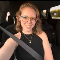 Sitter Profile Image: Abbey W.