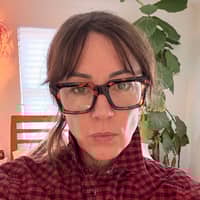 Sitter Profile Image: Angela O.