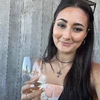 Sitter Profile Image: Taylor L.