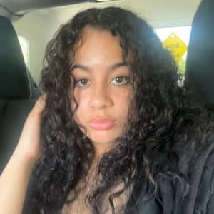 Sitter Profile Image: Ivernelys S.