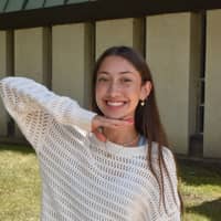 Sitter Profile Image: Lana A.