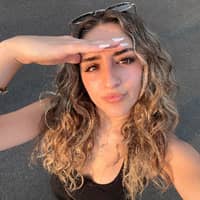 Sitter Profile Image: Victoria G.