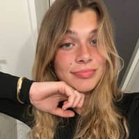 Sitterprofilbild: Julie V.