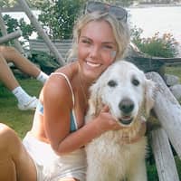 Sitter Profile Image: Roberta S.