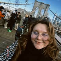 Sitter Profile Image: Emily S.