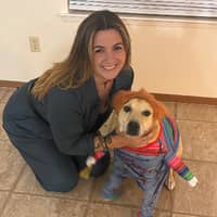 Sitter Profile Image: Ashleigh C.