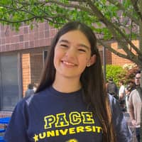 Sitter Profile Image: Samantha W.