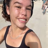 Sitter Profile Image: Sydney R.