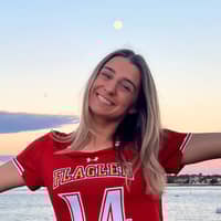 Sitter Profile Image: Sadie D.