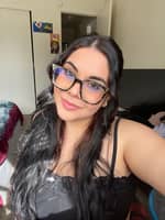 Sitter Profile Image: Leila V.