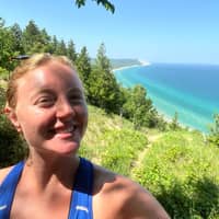 Sitter Profile Image: Molly H.