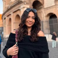 Sitter Profile Image: Natalia D.