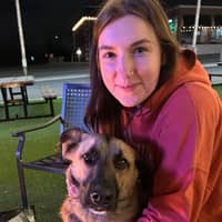 Sitter Profile Image: Amelia V.