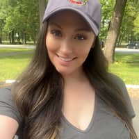 Sitter Profile Image: Amy J.