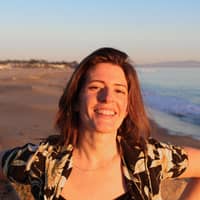 Sitter Profile Image: Carly S.