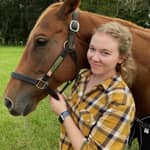 Sitter Profile Image: Hanna B.