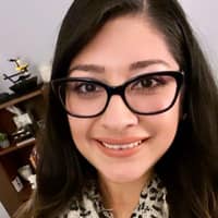 Sitter Profile Image: Alondra R.