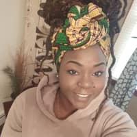 Sitter Profile Image: Bee L.