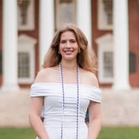 Sitter Profile Image: Isabelle K.