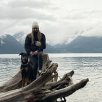 Sitter Profile Image: Taylor H.