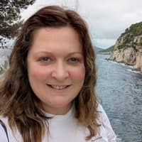 Sitter Profile Image: Sarah F.