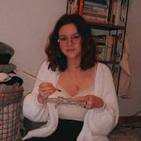 Sitter Profile Image: Stephanie G.